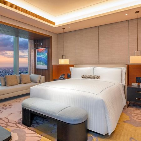Solaire Resort North Quezon City Exterior foto